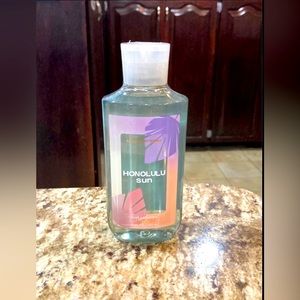 Final price No offers Bath and Body Works Honolulu Sun Shower Gel New